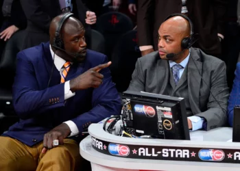 Shaquille O'Neal and Charles Barkely in 2013 Bob Duncan USA TODAY Sports