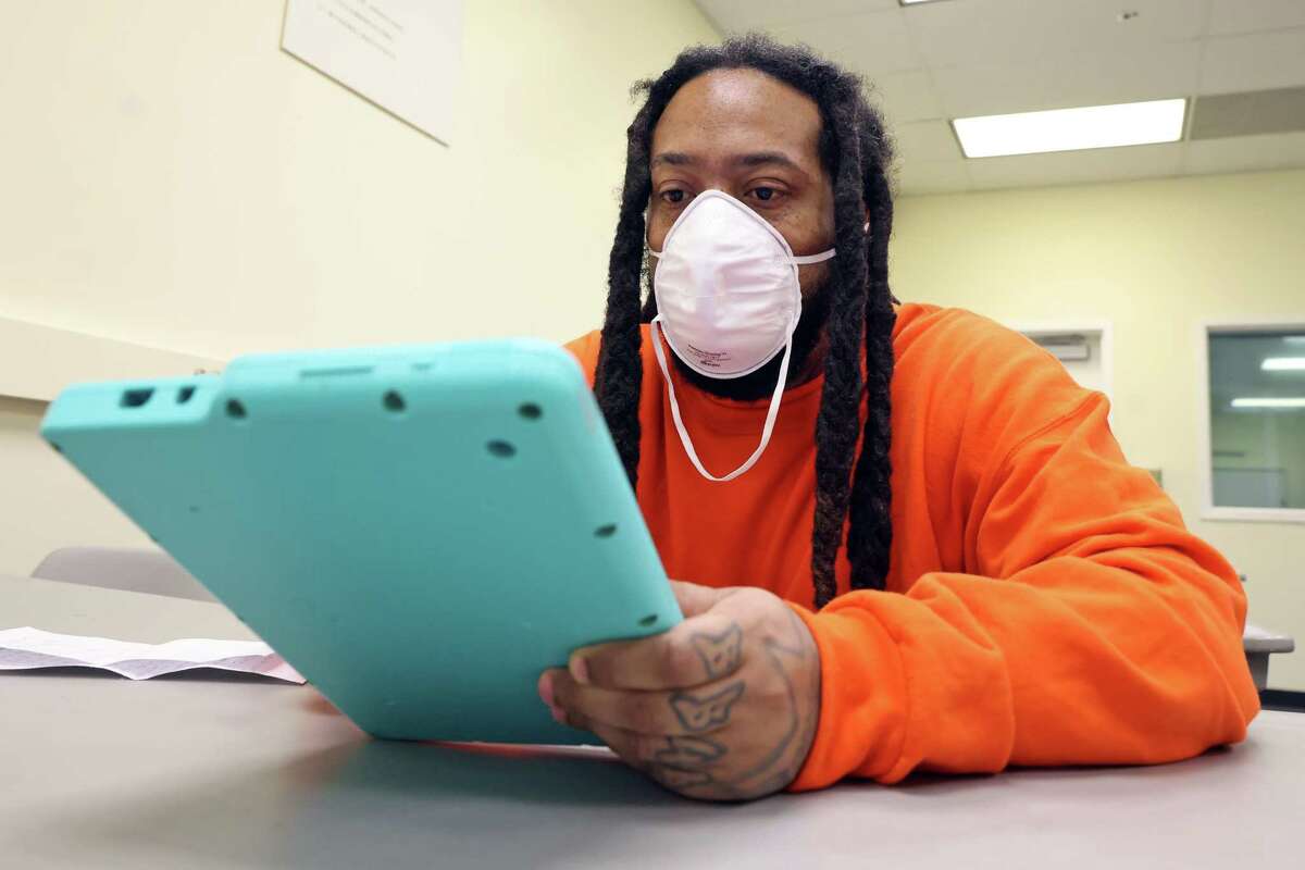 OPINION: San Francisco’s first-in-the-nation free tablet program is a novel approach to rehabilitation in jail