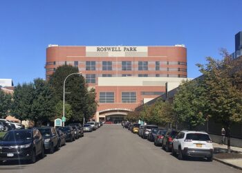 The prestigious Roswell Park Comprehensive Cancer Center, near downtown Buffalo, New York, has voluntarily made public a report detailing racism against Black doctors, nurses and other employees. Photo credit: Roswell Park Comprehensive Cancer Center