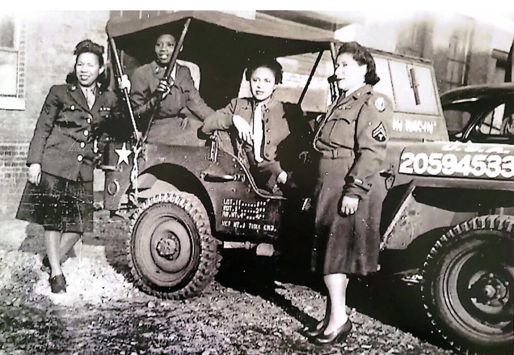 Romay Davis with other members of the 6888th Central Postal Directory Battalion. Photo courtesy of Romay Davis
