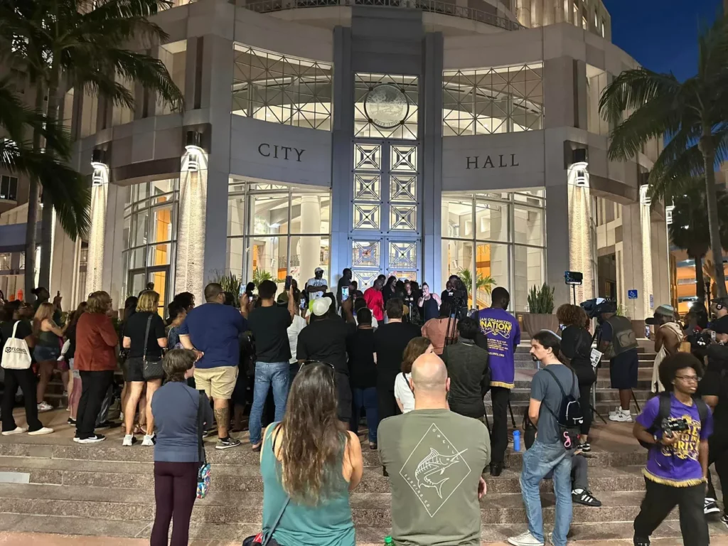 People gather at Orlando City Hall Oct. 3, 2023, to pressure the Orlando Police Department  to further investigate the death of Yolna Lubrin, who was found hanging from a tree the week prior. Photo courtesy of Miles Mulrain