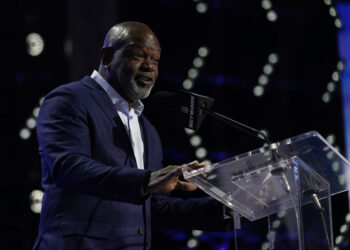 Emmitt Smith announces South Alabama wide receiver Jalen Tolbert as the Dallas Cowboys selection during the third round of the NFL football draft Friday, April 29, 2022, in Las Vegas. Photo credit: John Locher, The Associated Press